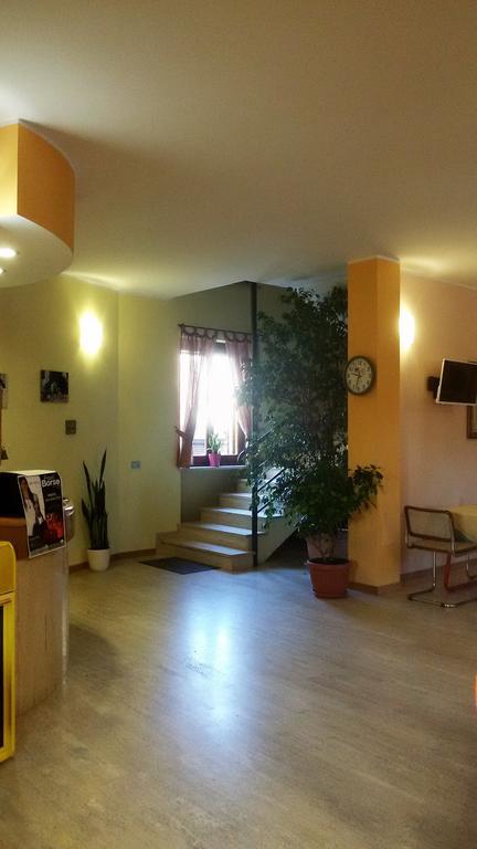 Cerrutihotel Vercelli Exterior foto